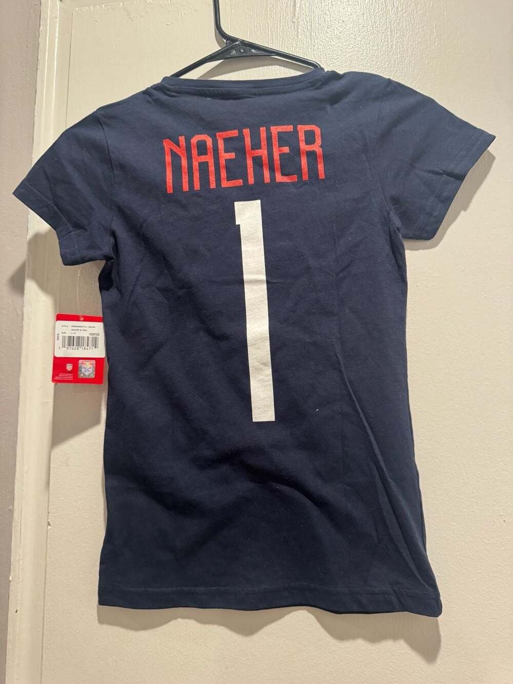 USWNT Alyssa Naeher #1 U.S. Soccer Name and Number Youth T-Shirt Navy Size L-14